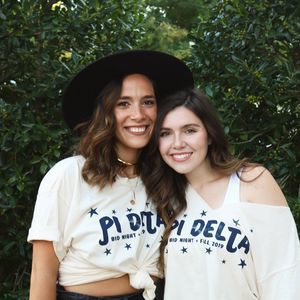 Meet your Posher, Dana